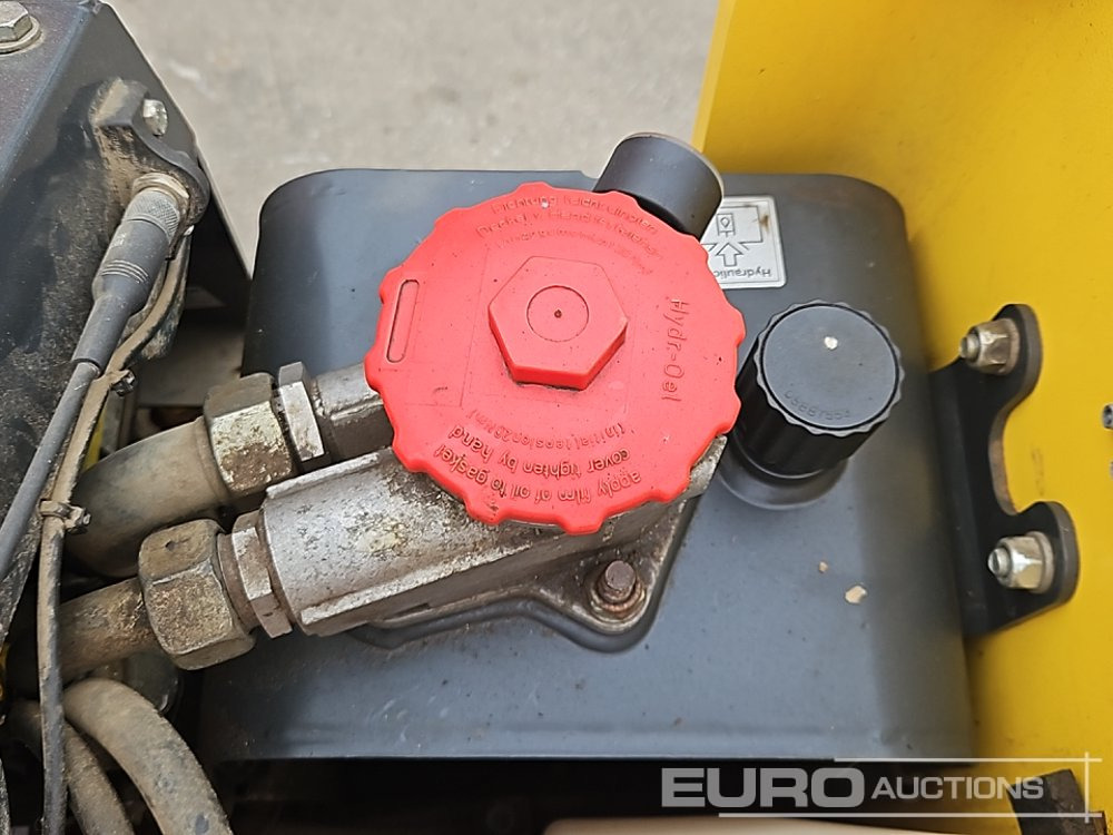 아스팔트 기계 Bomag BMP 8500 : 사진 27 아스팔트 기계 Bomag BMP 8500 : 사진 27