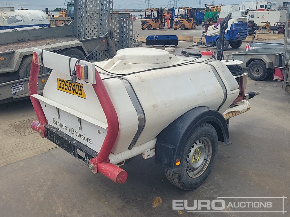 Brendon Bowsers Single Axle Plastic Water Bowser, Yanmar Pressure Washer - 압력 세척기 : 사진 5 Brendon Bowsers Single Axle Plastic Water Bowser, Yanmar Pressure Washer - 압력 세척기 : 사진 5