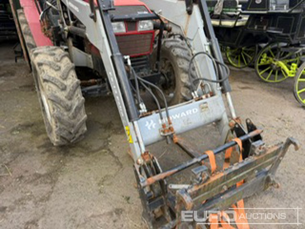 Case International 4230 - 장궤형 트랙터 : 사진 5 Case International 4230 - 장궤형 트랙터 : 사진 5