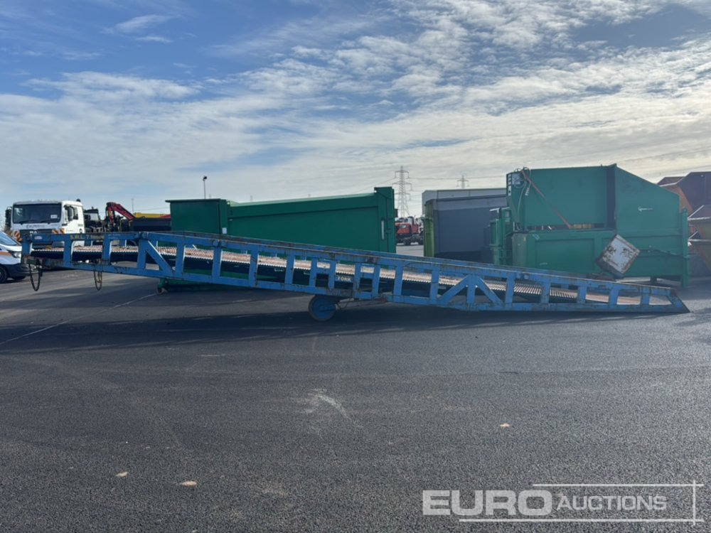 Chase 7' Loading Ramp - 로딩 램프 : 사진 2 Chase 7' Loading Ramp - 로딩 램프 : 사진 2