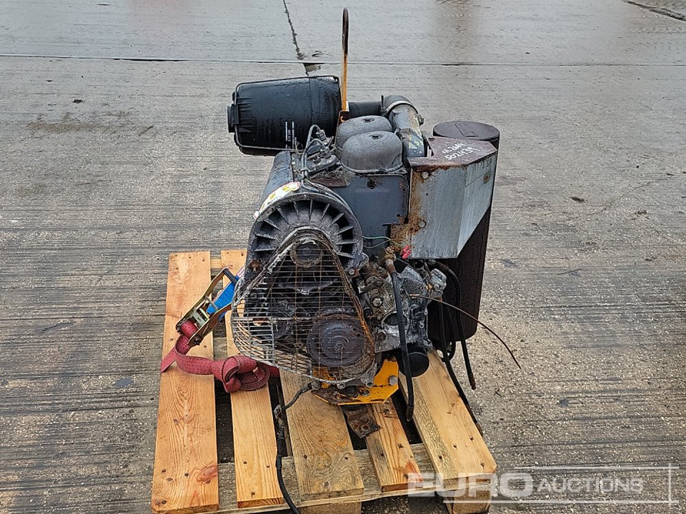 Deutz 2 Cylinder Engine - 엔진 : 사진 4 Deutz 2 Cylinder Engine - 엔진 : 사진 4