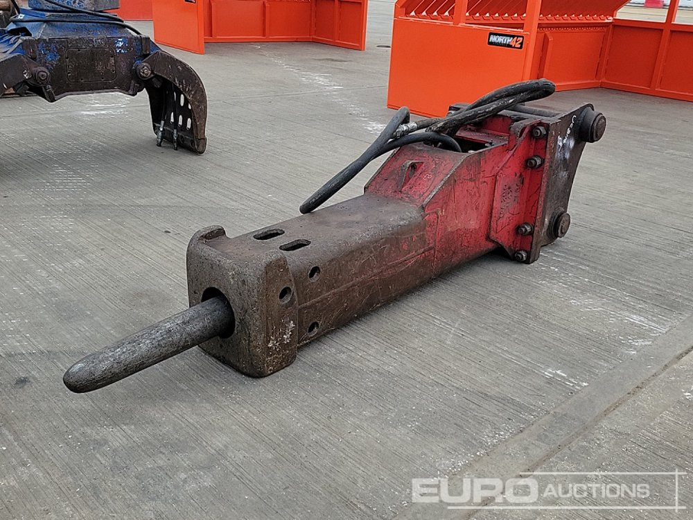 Epiroc Hydraulic Breaker 80mm Pin to suit 20 Ton Excavator - 유압 해머 : 사진 1 Epiroc Hydraulic Breaker 80mm Pin to suit 20 Ton Excavator - 유압 해머 : 사진 1