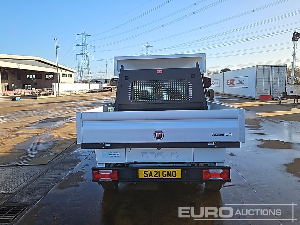 Fiat Doblo - 플랫베드 밴 : 사진 4 Fiat Doblo - 플랫베드 밴 : 사진 4