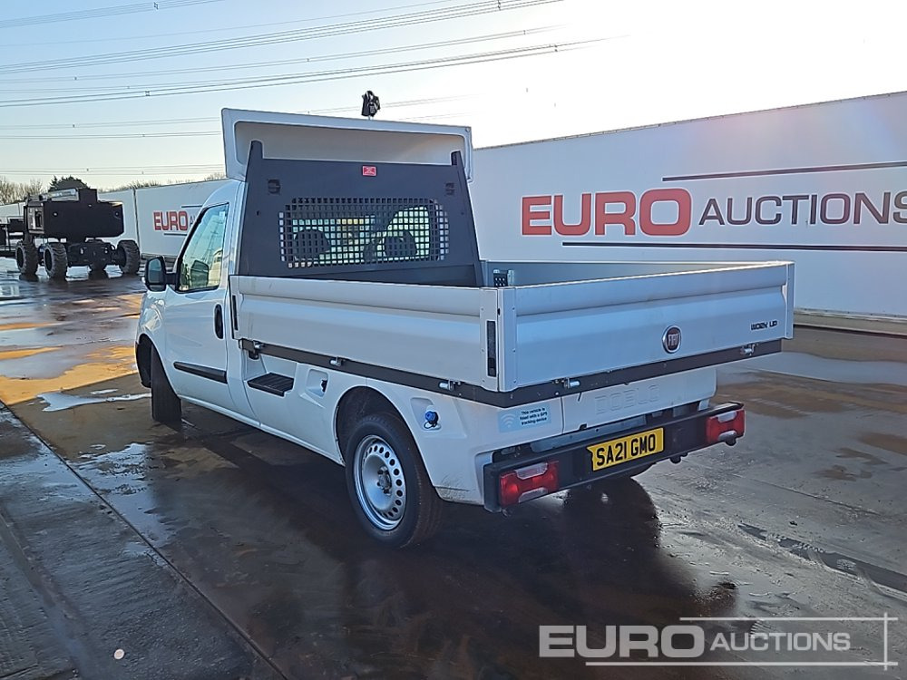 Fiat Doblo - 플랫베드 밴 : 사진 3 Fiat Doblo - 플랫베드 밴 : 사진 3