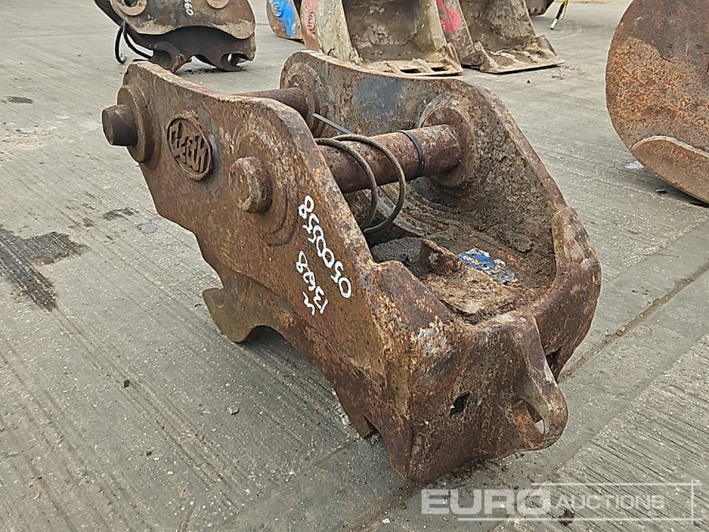 Geith Hydraulic Quick Hitch 65mm Pin to 13 Ton Excavator - 퀵 커플러 : 사진 3 Geith Hydraulic Quick Hitch 65mm Pin to 13 Ton Excavator - 퀵 커플러 : 사진 3
