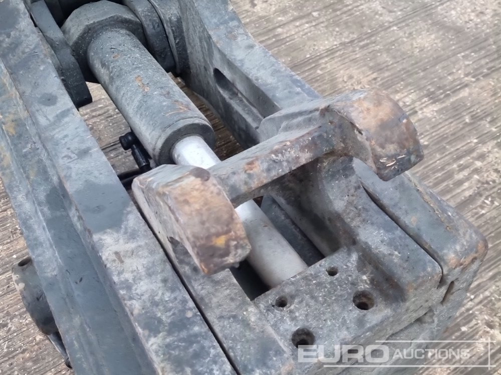 퀵 커플러 Geith Hydraulic Quick Hitch 80mm Pin to suit 20 Ton Excavator : 사진 12 퀵 커플러 Geith Hydraulic Quick Hitch 80mm Pin to suit 20 Ton Excavator : 사진 12