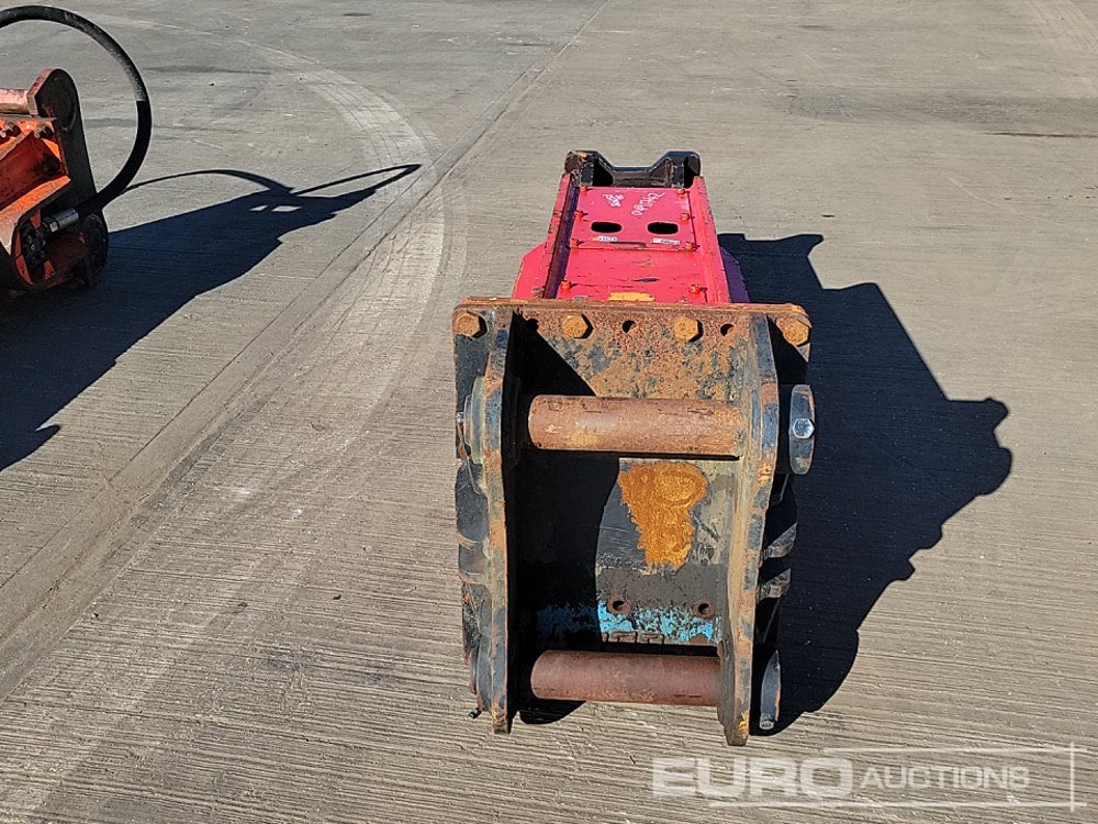 Hydraulic Breaker 80mm Pin to suit 20 Ton Excavator - 유압 해머 : 사진 4 Hydraulic Breaker 80mm Pin to suit 20 Ton Excavator - 유압 해머 : 사진 4