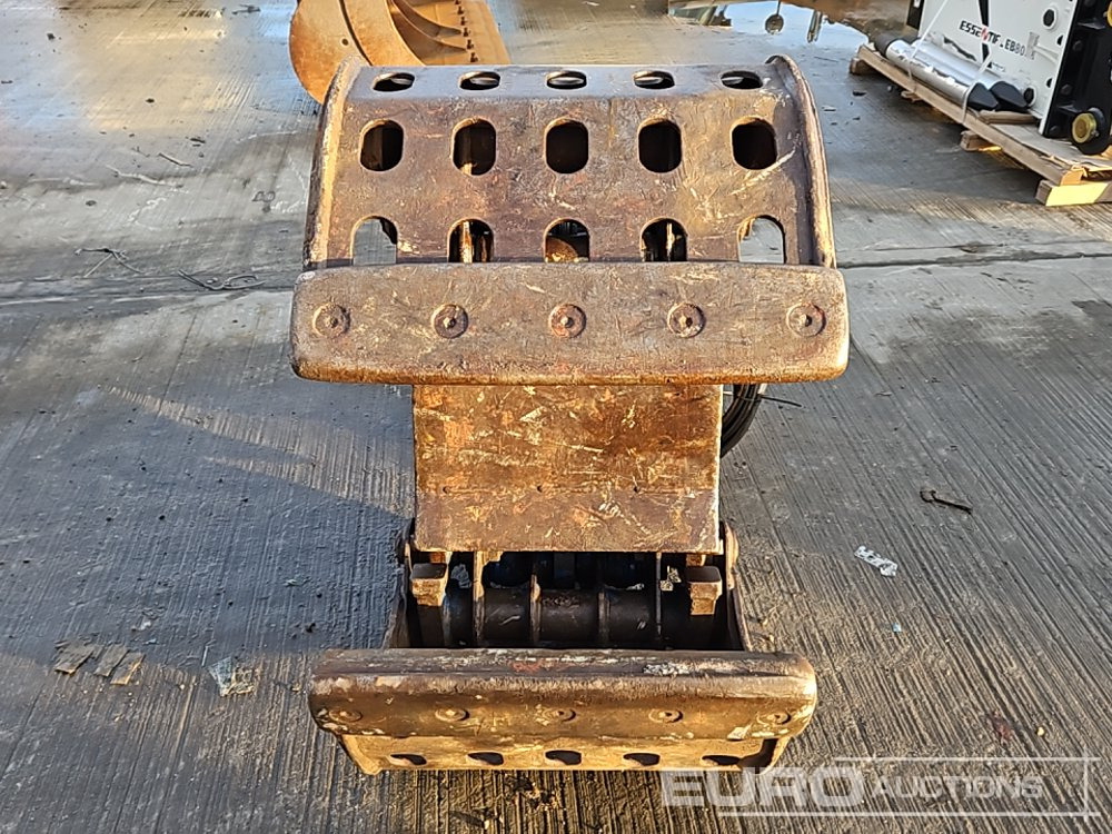 Hydraulic Rotating Selector Grab 65mm Pin to suit 13 Ton Excavator - 부착물 굴착기 용 : 사진 4 Hydraulic Rotating Selector Grab 65mm Pin to suit 13 Ton Excavator - 부착물 굴착기 용 : 사진 4