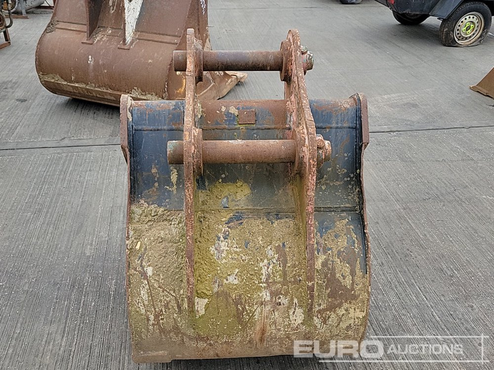 JCB 32" Digging Bucket 65mm Pin to suit 13 Ton Excavator - 버킷 : 사진 4 JCB 32" Digging Bucket 65mm Pin to suit 13 Ton Excavator - 버킷 : 사진 4