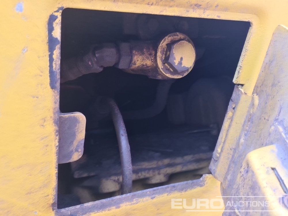 불도저 Komatsu D65PX-15 : 사진 37 불도저 Komatsu D65PX-15 : 사진 37