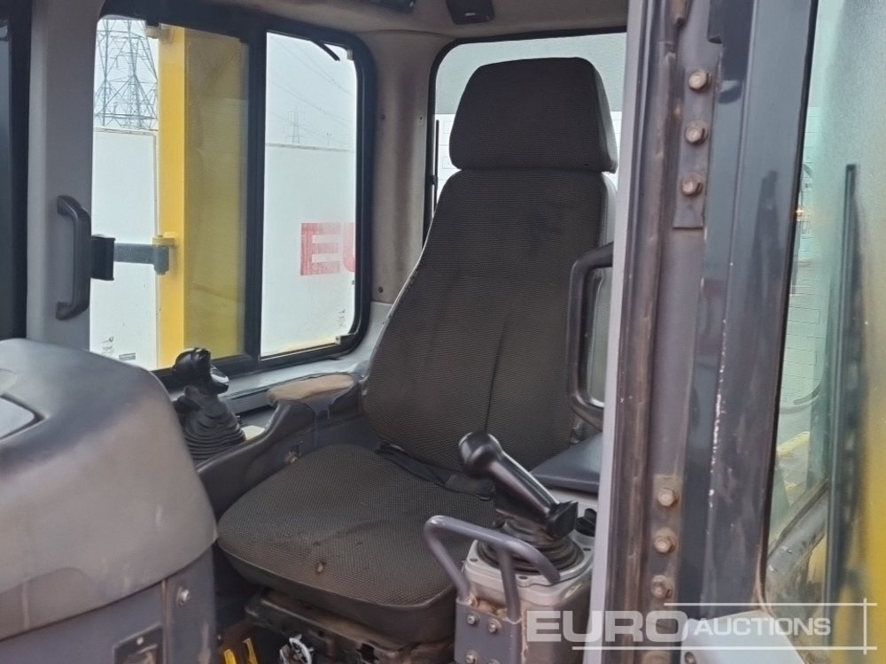 불도저 Komatsu D65PX-15 : 사진 40 불도저 Komatsu D65PX-15 : 사진 40