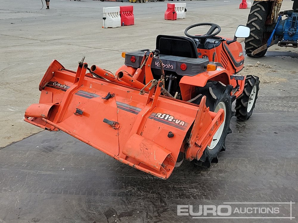 Kubota A-14 - 스트래들 트랙터 : 사진 5 Kubota A-14 - 스트래들 트랙터 : 사진 5