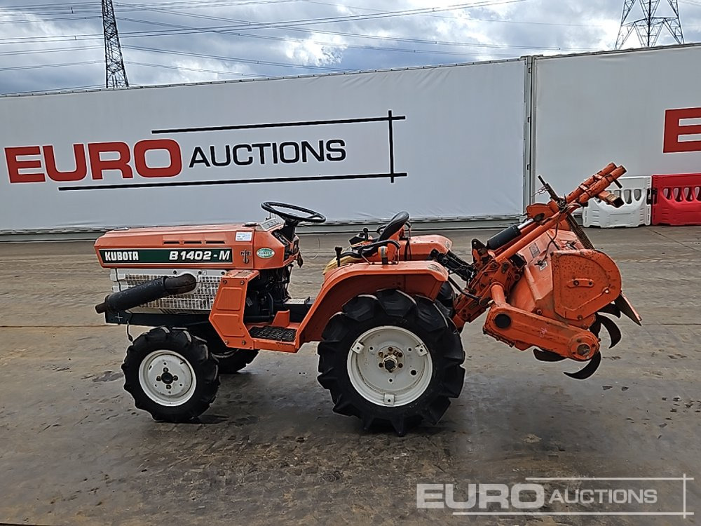 Kubota B1402-M - 스트래들 트랙터 : 사진 2 Kubota B1402-M - 스트래들 트랙터 : 사진 2