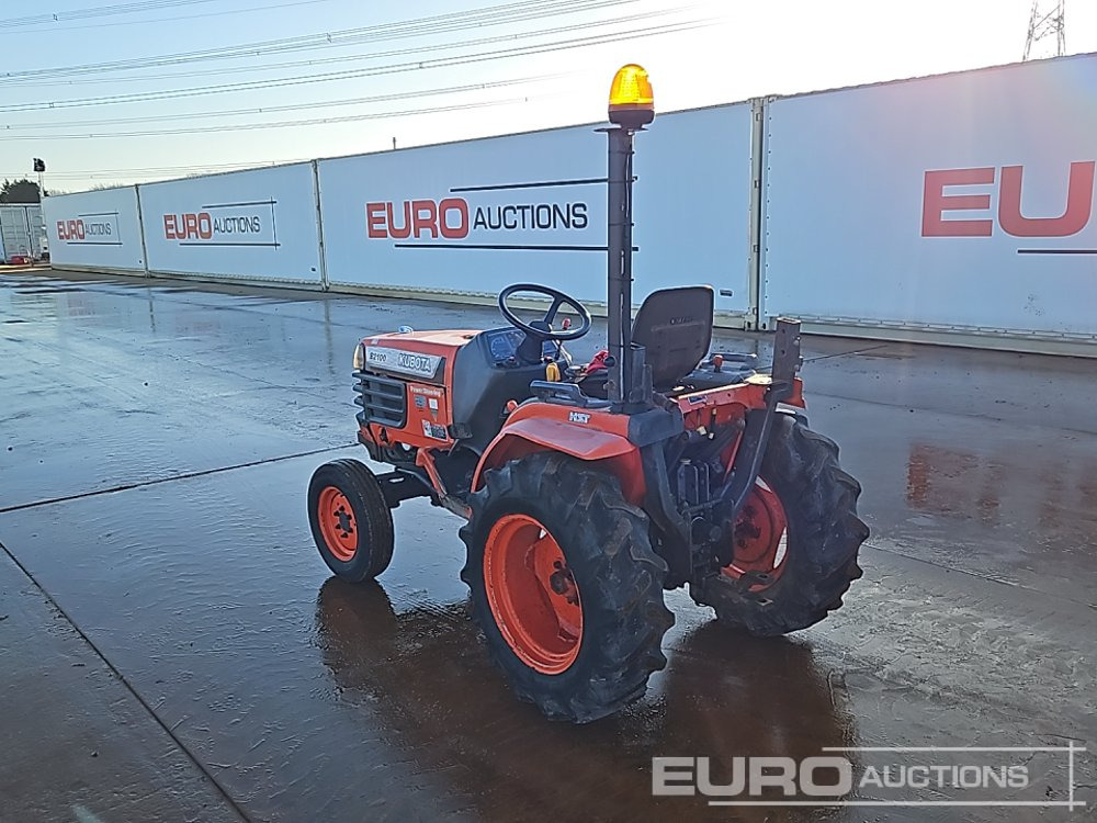 Kubota G2100 - 스트래들 트랙터 : 사진 3 Kubota G2100 - 스트래들 트랙터 : 사진 3