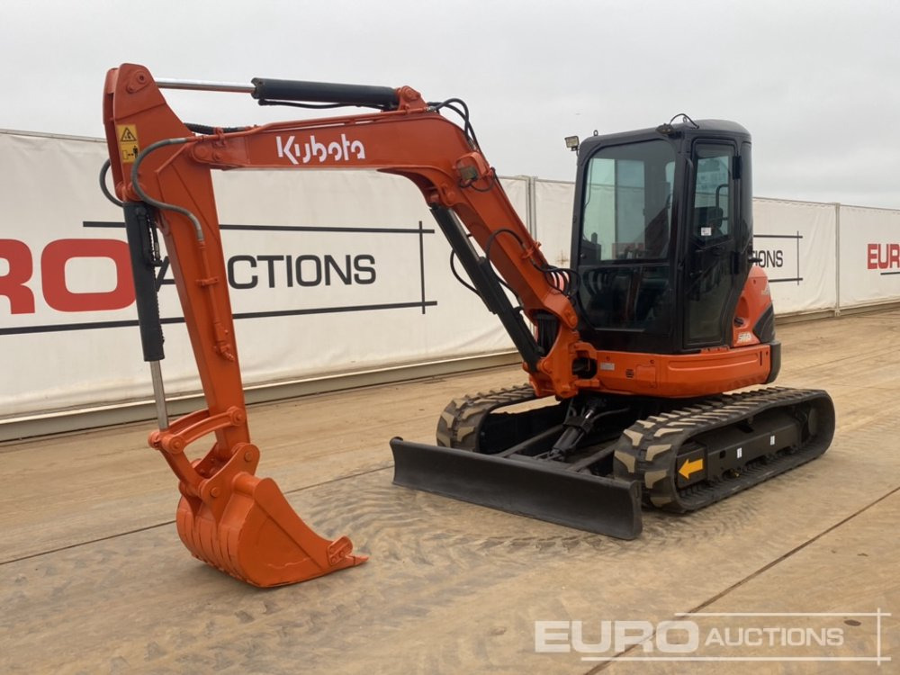 Kubota U55-4 - 미니 굴삭기 : 사진 1 Kubota U55-4 - 미니 굴삭기 : 사진 1