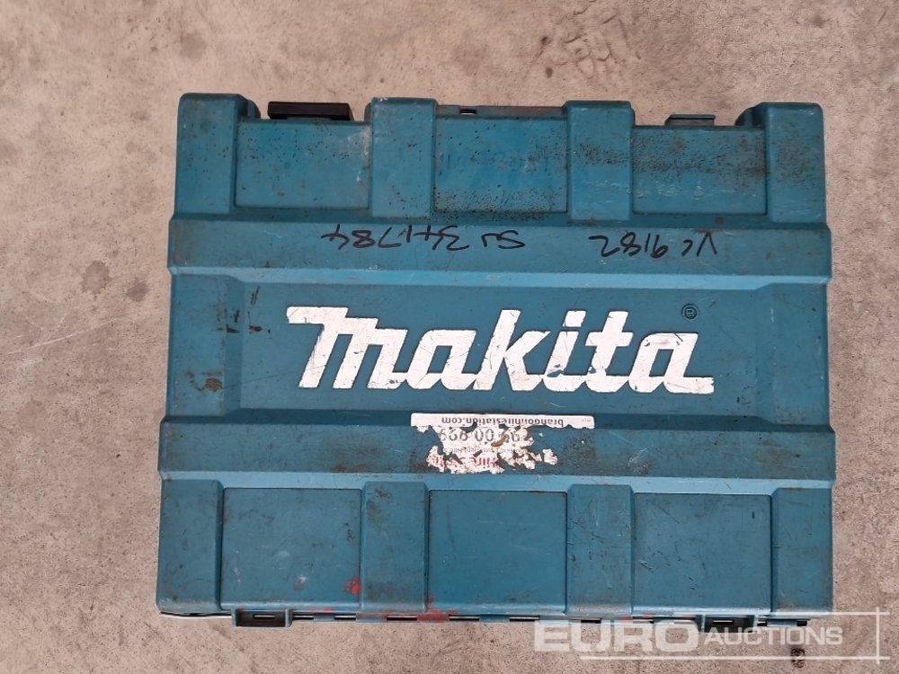 건설장비 Makita BHR262 36 Volt Cordless Hammer Drill/Breaker, Charger, Battery : 사진 17