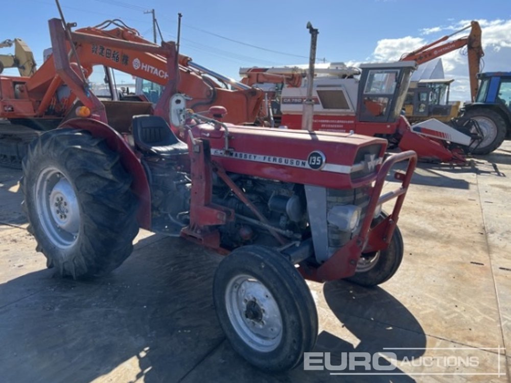 Massey Ferguson 135 - 장궤형 트랙터 : 사진 2 Massey Ferguson 135 - 장궤형 트랙터 : 사진 2
