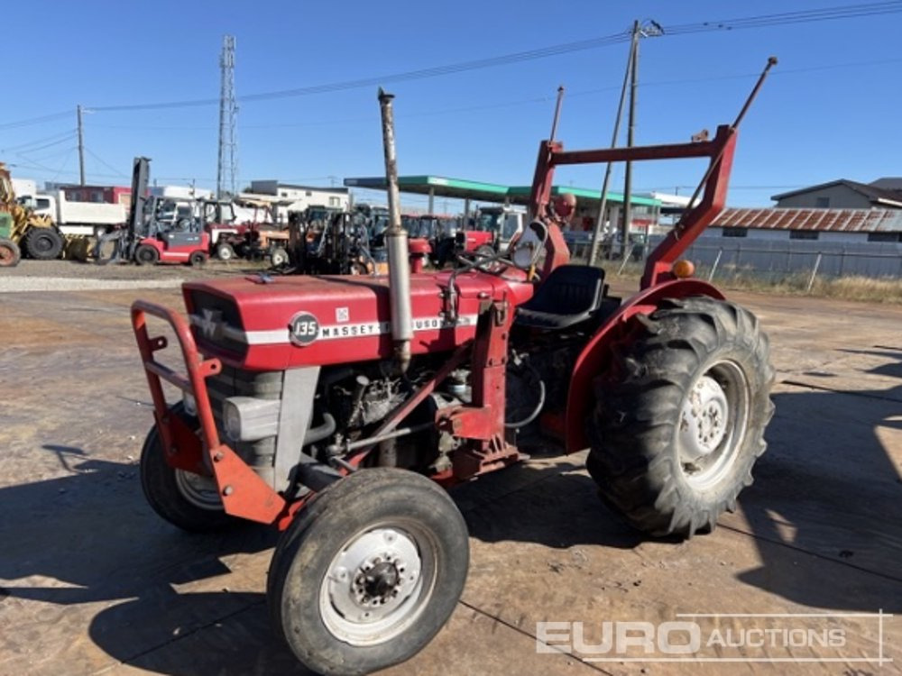 Massey Ferguson 135 - 장궤형 트랙터 : 사진 1 Massey Ferguson 135 - 장궤형 트랙터 : 사진 1