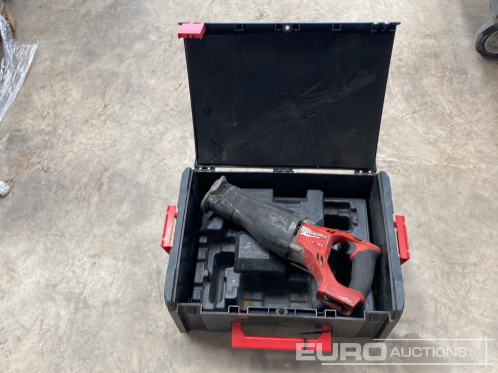 Milwaukee M18 ONESX 18 Volt Recip Saw (Body & Case Only) - 건설장비 : 사진 2 Milwaukee M18 ONESX 18 Volt Recip Saw (Body & Case Only) - 건설장비 : 사진 2