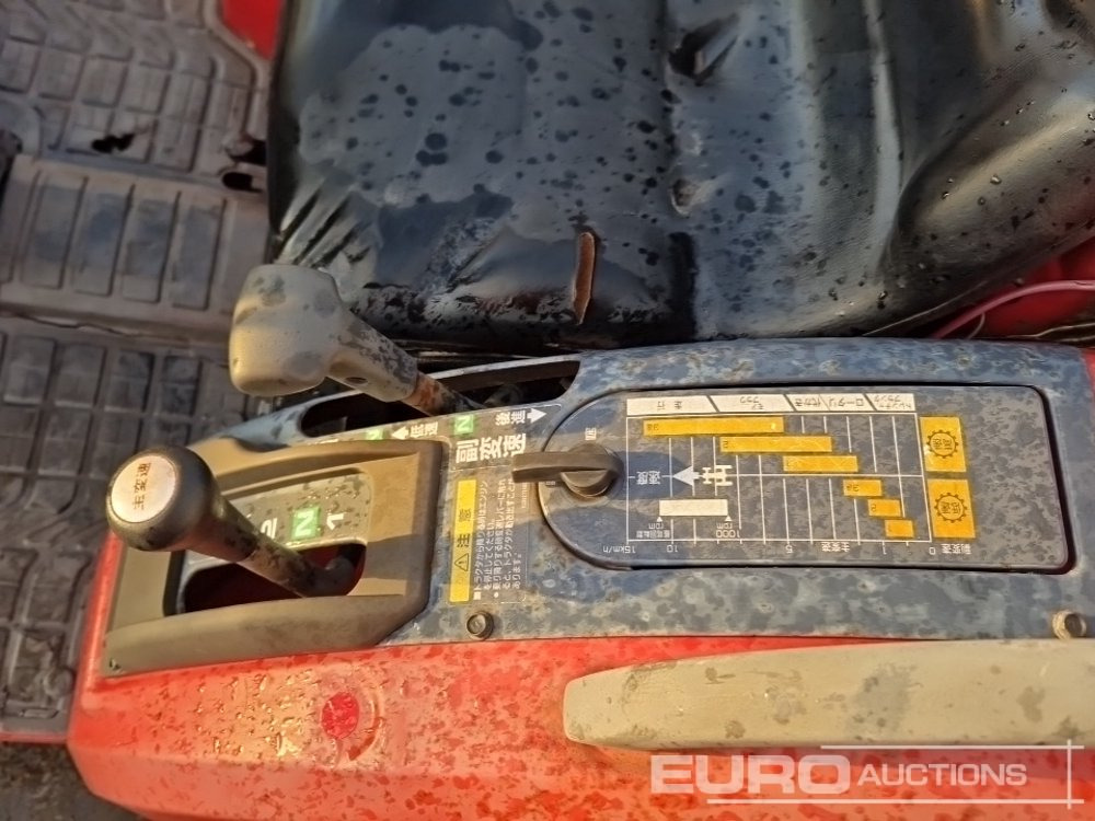 스트래들 트랙터 Mitsubishi MT160 : 사진 16 스트래들 트랙터 Mitsubishi MT160 : 사진 16