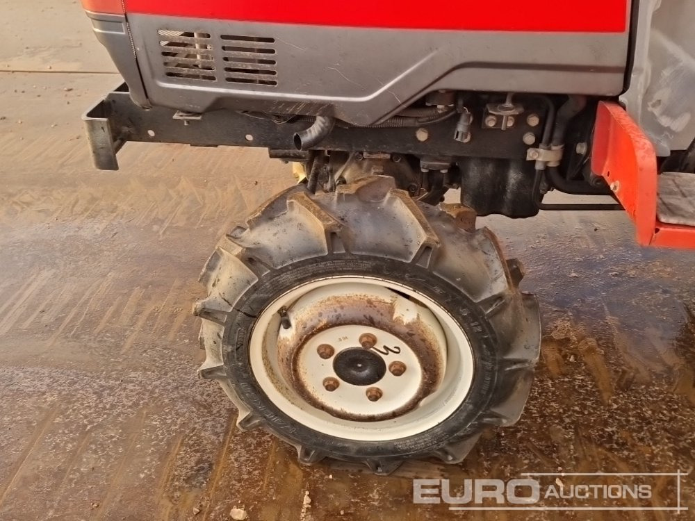 스트래들 트랙터 Mitsubishi MT160 : 사진 9 스트래들 트랙터 Mitsubishi MT160 : 사진 9