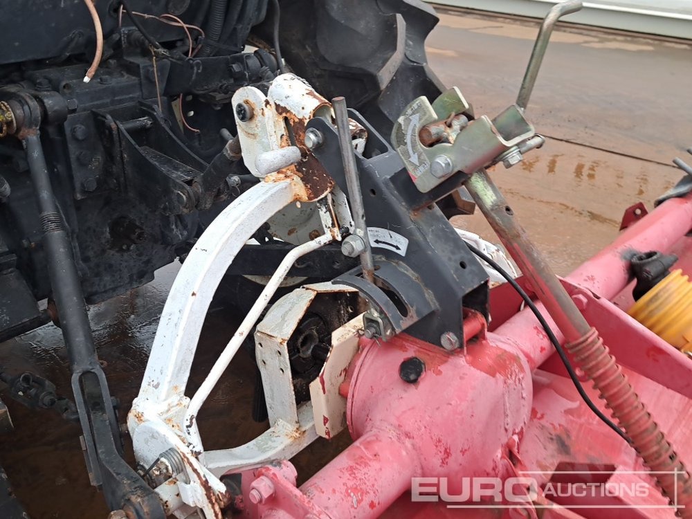 스트래들 트랙터 Mitsubishi MT246 : 사진 38