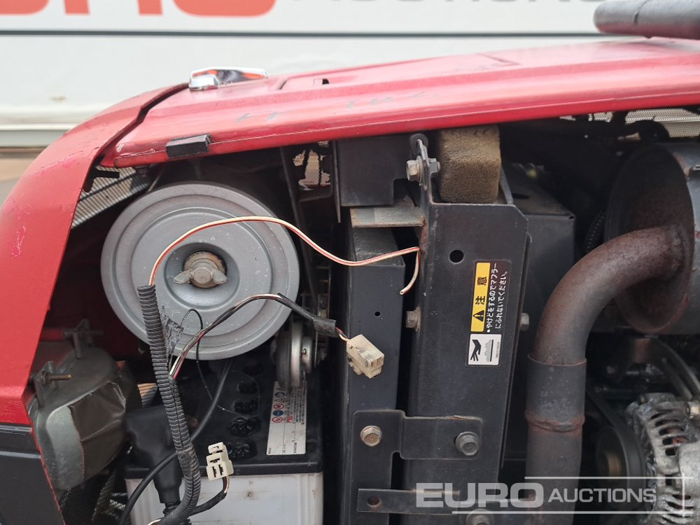 스트래들 트랙터 Mitsubishi MT246 : 사진 21