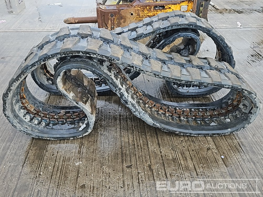 Rubber Track to suit Komatsu PC55 (2 of) - 조회하기 건설기계 용 : 사진 2 Rubber Track to suit Komatsu PC55 (2 of) - 조회하기 건설기계 용 : 사진 2