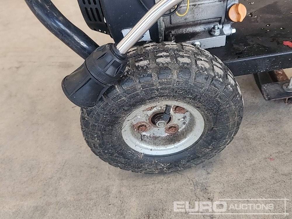 SIP Petrol Pressure Washer, Hose, Lance - 압력 세척기 : 사진 5 SIP Petrol Pressure Washer, Hose, Lance - 압력 세척기 : 사진 5