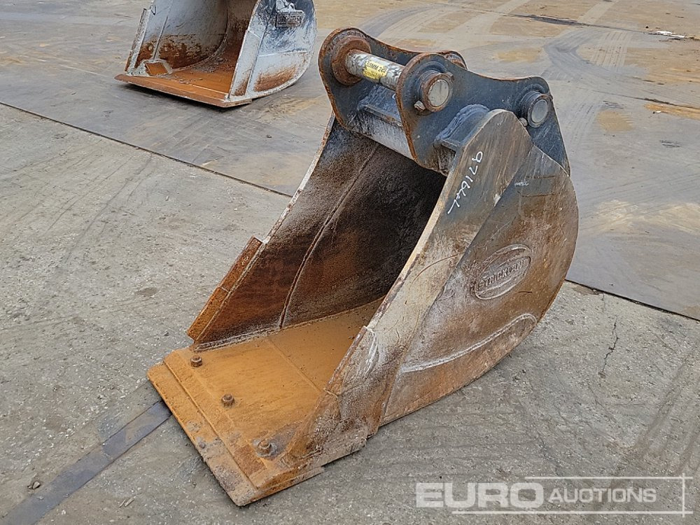 Strickland 24" Digging Bucket 65mm Pin to suit 10 Ton Excavator - 버킷 : 사진 1 Strickland 24" Digging Bucket 65mm Pin to suit 10 Ton Excavator - 버킷 : 사진 1