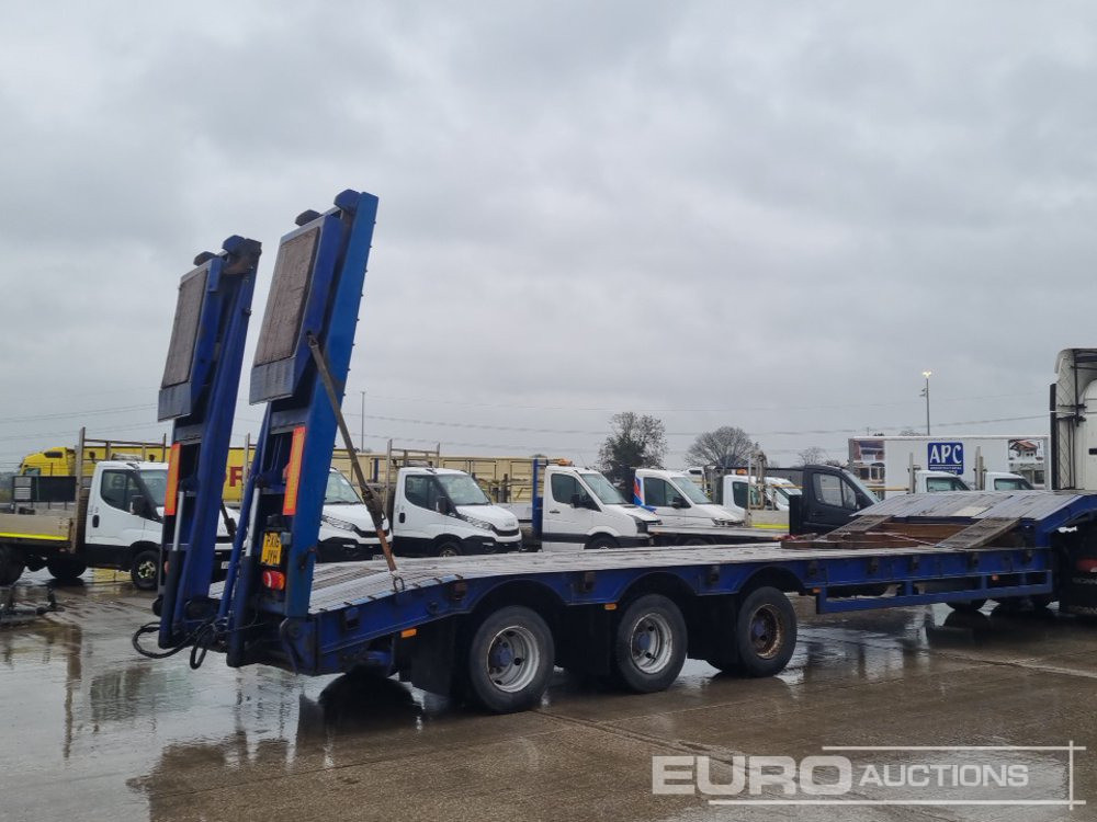 Tirsan Tri Axle Step Frame Low Loader Trailer, Neck Ramps, Out Riggers, Hydraulic Flip Toe Ramps - 저하대 세미 트레일러 : 사진 5 Tirsan Tri Axle Step Frame Low Loader Trailer, Neck Ramps, Out Riggers, Hydraulic Flip Toe Ramps - 저하대 세미 트레일러 : 사진 5