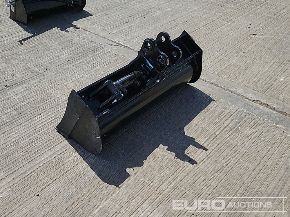 Unused 2025 Captok 24" Hydraulic Tilting Bucket 25mm Pin to suit Mini Excavator - 버킷 : 사진 3 Unused 2025 Captok 24" Hydraulic Tilting Bucket 25mm Pin to suit Mini Excavator - 버킷 : 사진 3