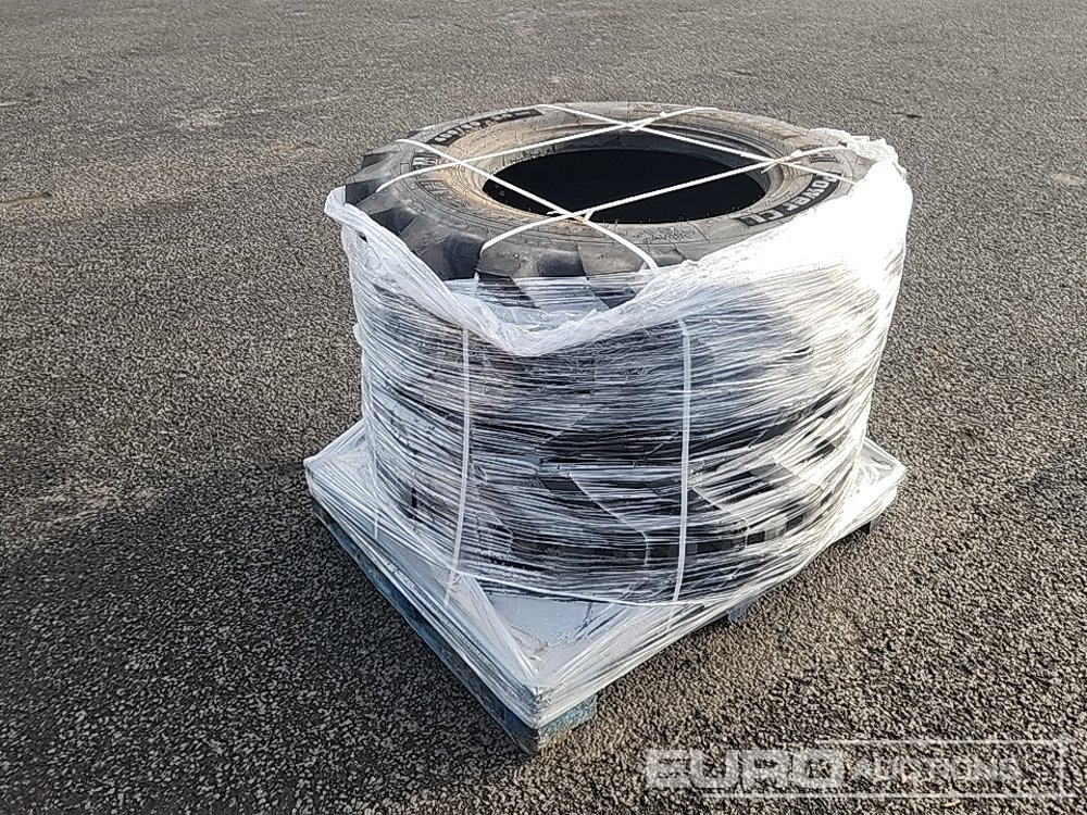 Unused 400/80-24 Michelin Tyres (2 of) - 타이어 : 사진 2 Unused 400/80-24 Michelin Tyres (2 of) - 타이어 : 사진 2