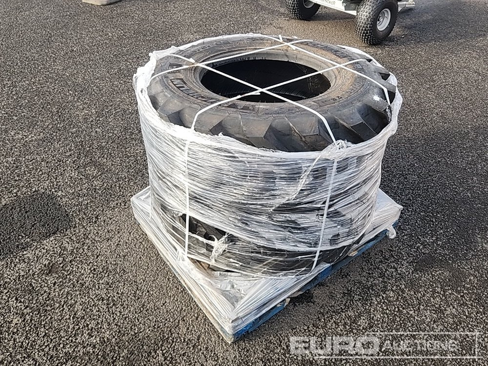 Unused 400/80-24 Michelin Tyres (2 of) - 타이어 : 사진 4 Unused 400/80-24 Michelin Tyres (2 of) - 타이어 : 사진 4