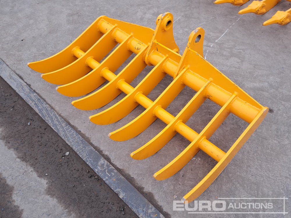 Unused 44" Rake 45mm Pin to suit 4-6 Ton Excavator - 버킷 : 사진 1 Unused 44" Rake 45mm Pin to suit 4-6 Ton Excavator - 버킷 : 사진 1