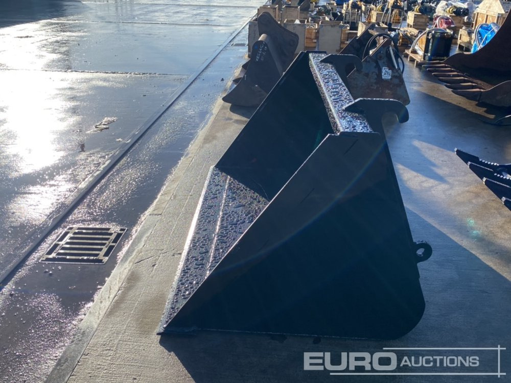 Unused 66" Loader Bucket to suit JCB Telehandler - 버킷 : 사진 2 Unused 66" Loader Bucket to suit JCB Telehandler - 버킷 : 사진 2