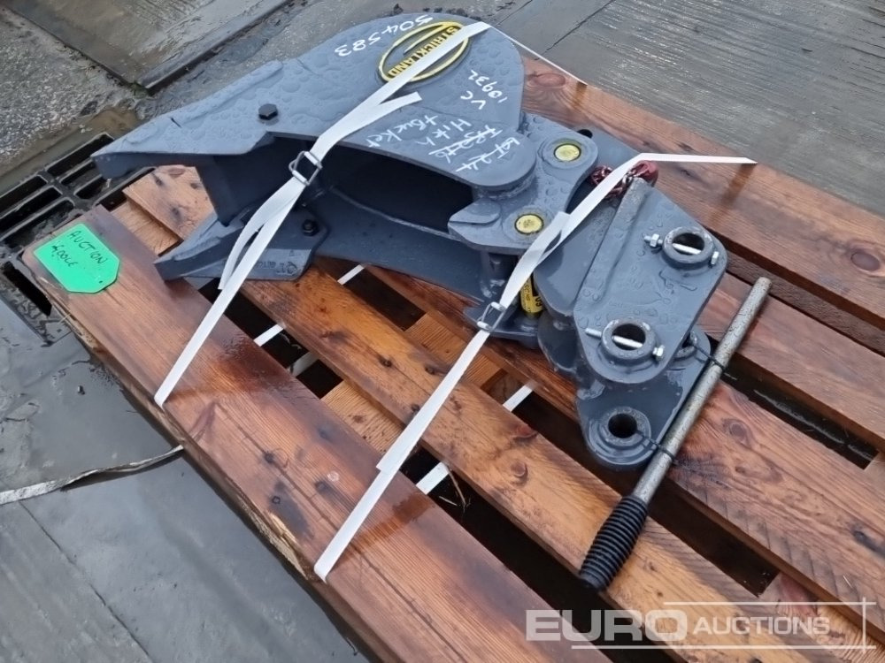 Unused Strickland Manual QH, 9" Digging Bucket 30mm Pin to suit Mini Excavator - 버킷 : 사진 1 Unused Strickland Manual QH, 9" Digging Bucket 30mm Pin to suit Mini Excavator - 버킷 : 사진 1