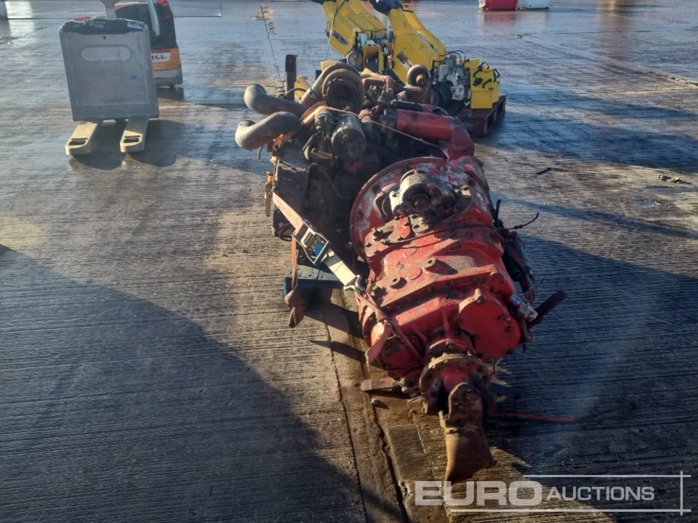 Volvo 6 Cylinder Engine, Gearbox - 엔진 : 사진 4 Volvo 6 Cylinder Engine, Gearbox - 엔진 : 사진 4