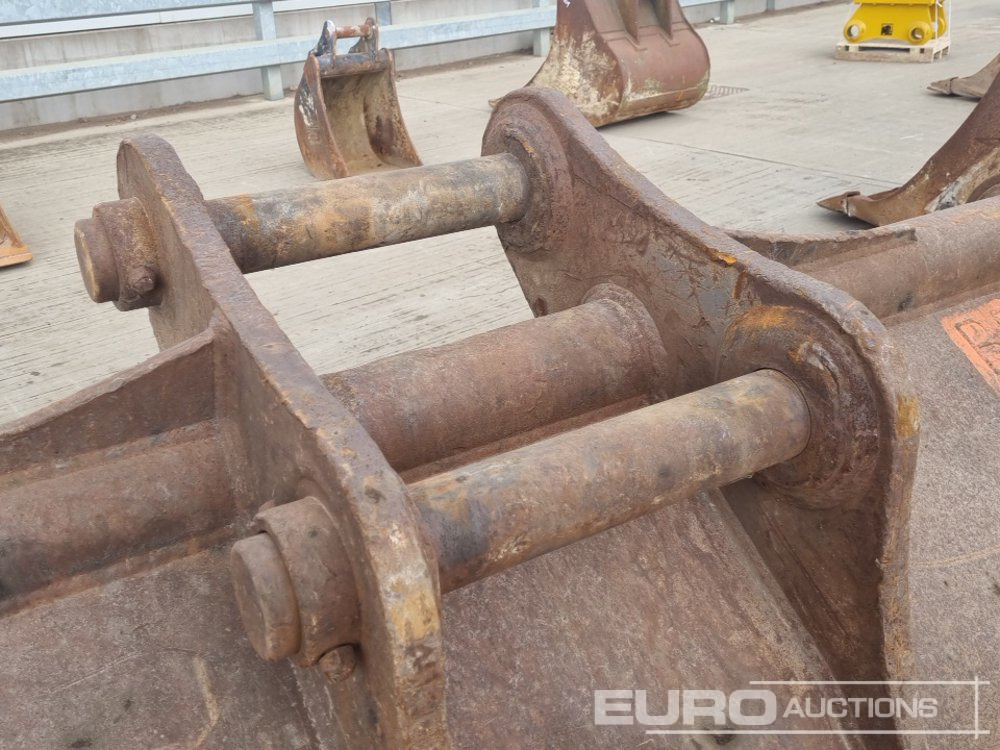 버킷 Volvo 84" Ditching Bucket 90mm Pin to suit 30 Ton Excavator : 사진 12