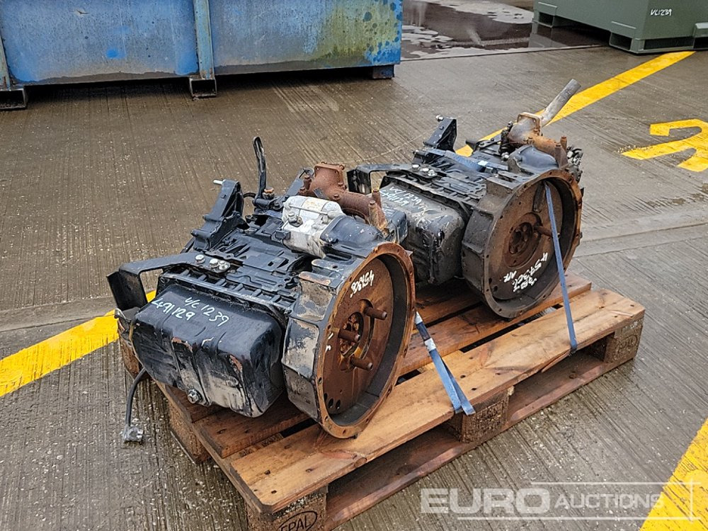 Yanmar 3 Cylinder Engine (2 of) - 엔진 : 사진 5 Yanmar 3 Cylinder Engine (2 of) - 엔진 : 사진 5