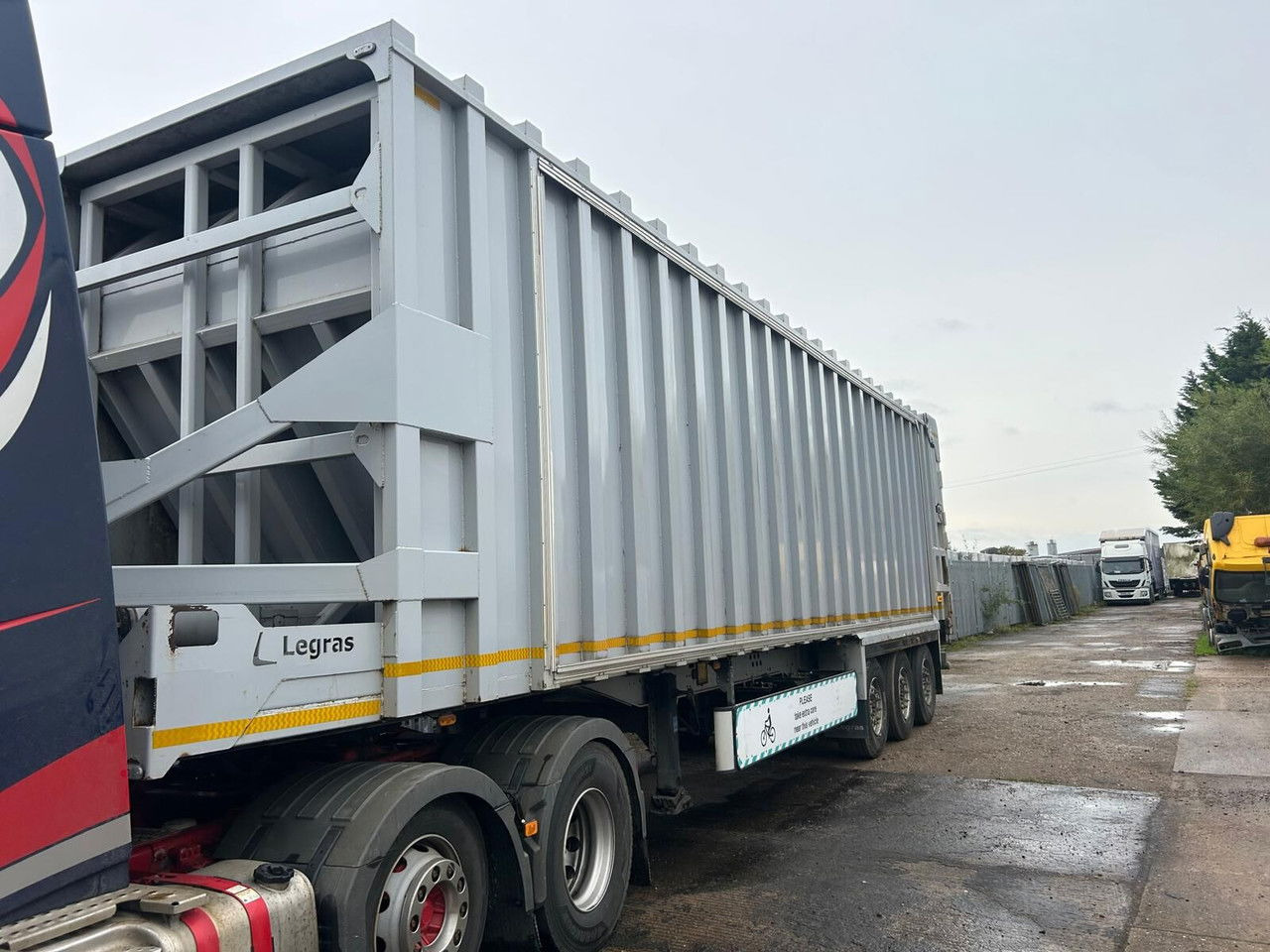 Legras - 워킹 플로어 세미 트레일러 : 사진 2 Legras - 워킹 플로어 세미 트레일러 : 사진 2