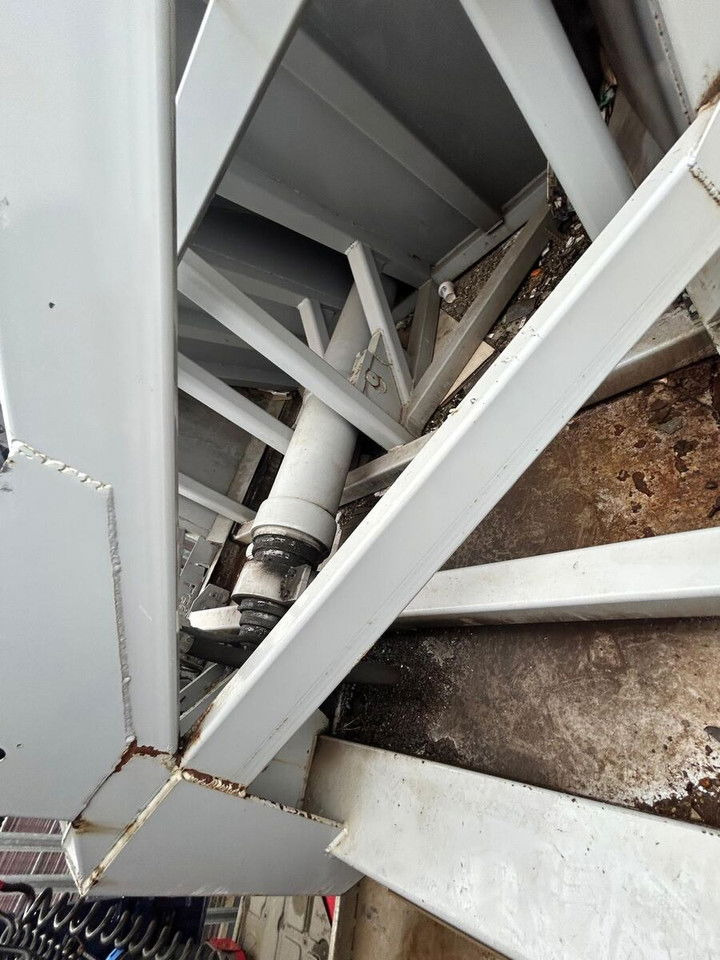 Legras - 워킹 플로어 세미 트레일러 : 사진 4 Legras - 워킹 플로어 세미 트레일러 : 사진 4