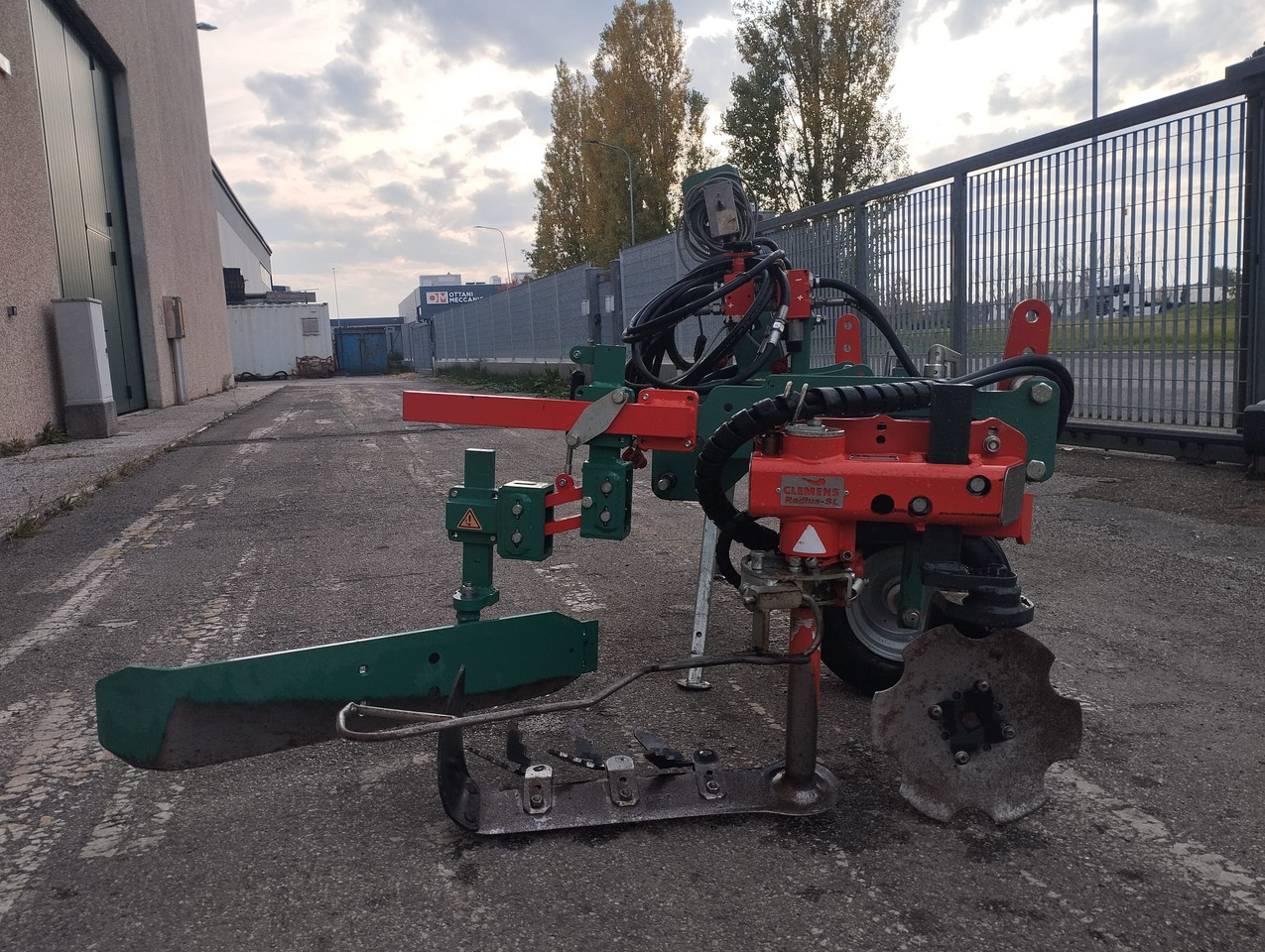 Interfilare usata Clemens CL717061 - 플레일 모어/ 멀처 : 사진 2 Interfilare usata Clemens CL717061 - 플레일 모어/ 멀처 : 사진 2