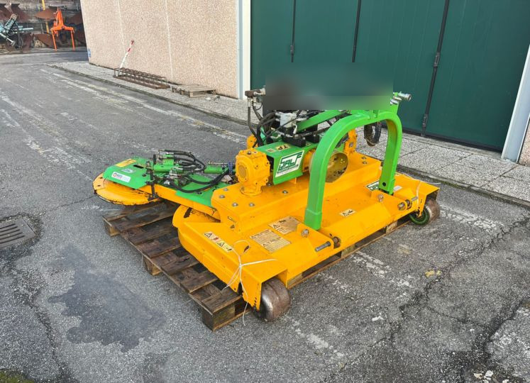 Salf macchine agricole TP-180 - 정원 모어 : 사진 1 Salf macchine agricole TP-180 - 정원 모어 : 사진 1