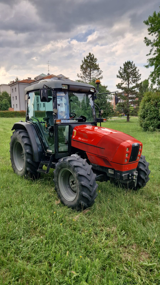 Trattore usato Same Dorado 70 Classic - 장궤형 트랙터 : 사진 1 Trattore usato Same Dorado 70 Classic - 장궤형 트랙터 : 사진 1