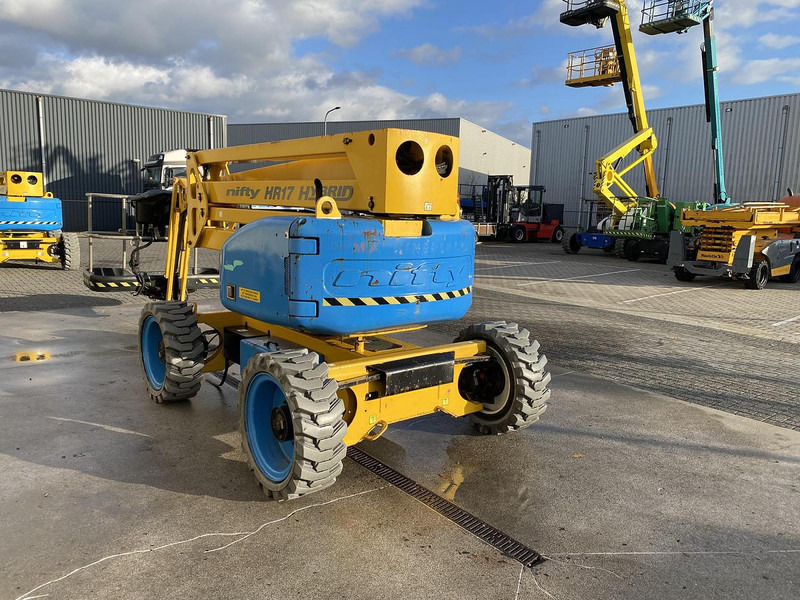 Niftylift HR17 Hybrid 4x4, Hoogwerker - 관절 붐 : 사진 3 Niftylift HR17 Hybrid 4x4, Hoogwerker - 관절 붐 : 사진 3