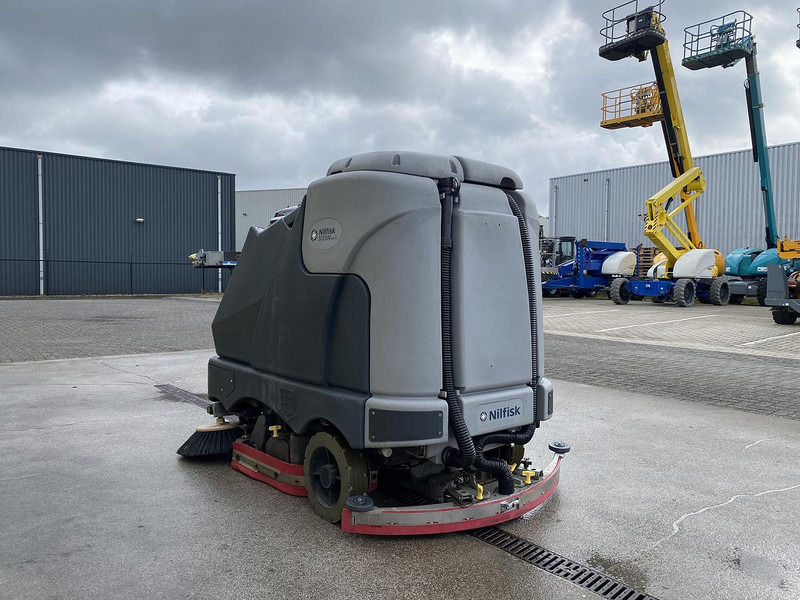 Nilfisk SC6500 1100C, Veeg- Schrobmachine - 스크러버 건조기 : 사진 4 Nilfisk SC6500 1100C, Veeg- Schrobmachine - 스크러버 건조기 : 사진 4