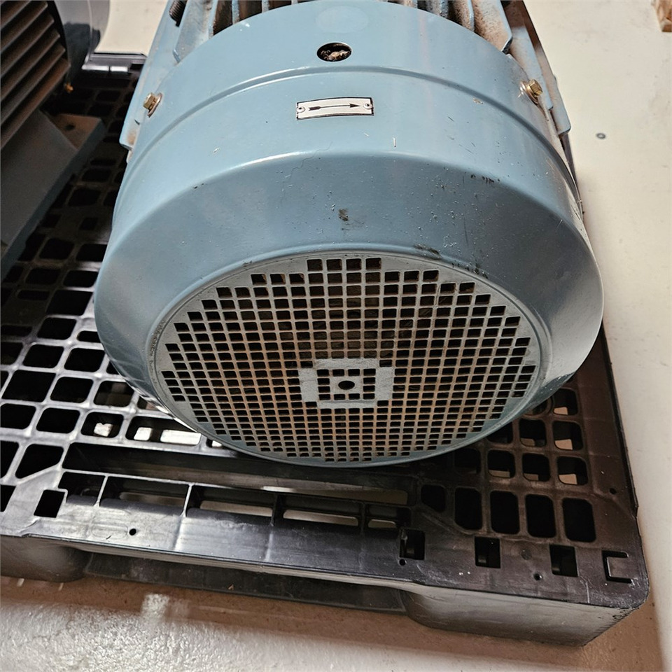 ABB M2QA180L4A (B35) - 기계 공구 : 사진 5 ABB M2QA180L4A (B35) - 기계 공구 : 사진 5