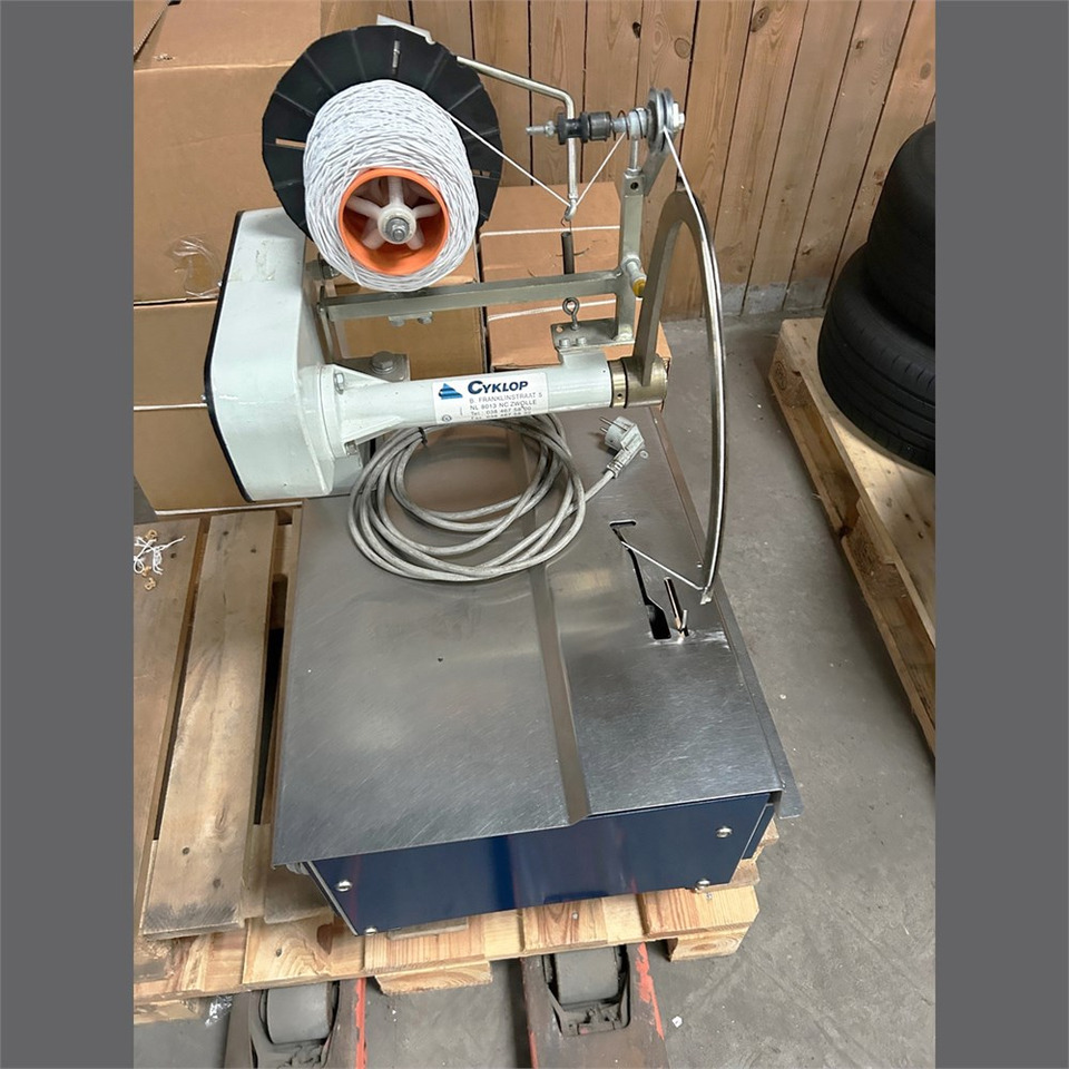 ABC Cyklop Axro 3k - 기계 공구 : 사진 1 ABC Cyklop Axro 3k - 기계 공구 : 사진 1
