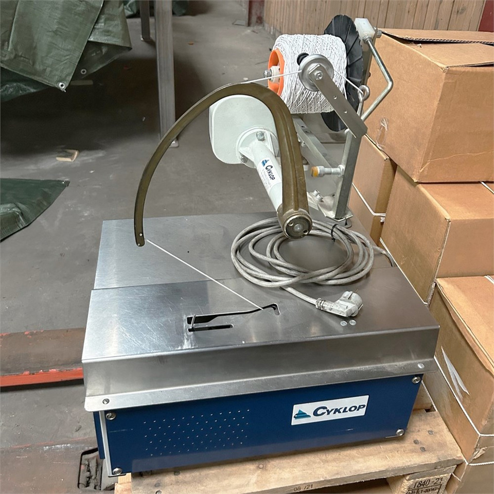 ABC Cyklop Axro 3k - 기계 공구 : 사진 2 ABC Cyklop Axro 3k - 기계 공구 : 사진 2